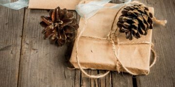 Sustainable Gift Giving: Eco-Friendly Presents & Reduce Waste - Cover Image